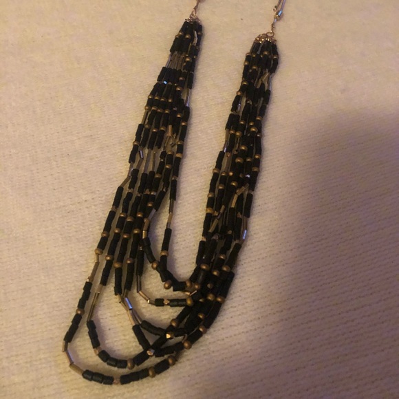 Multi-chain necklace - Picture 3 of 3